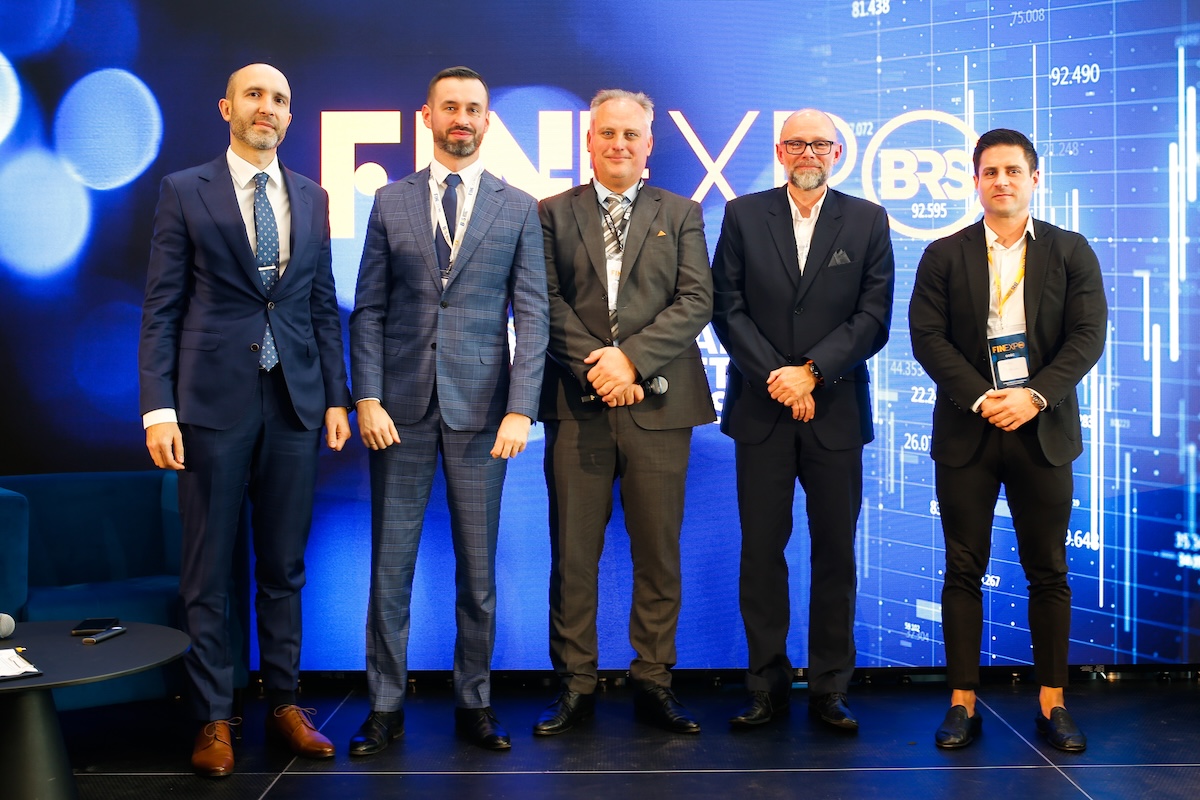Zespół BRS na scenie FINEXPO